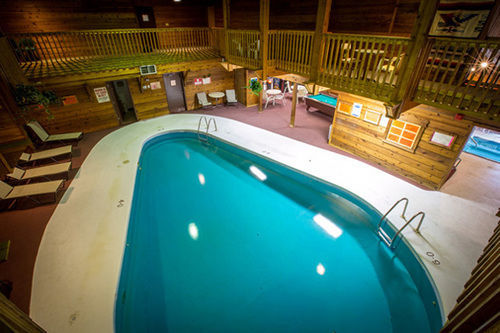 Northern Pine Inn Hayward Bagian luar foto