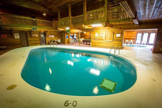 Northern Pine Inn Hayward Bagian luar foto
